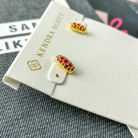 New Gold Kendra Scott Grayson Ruby Crystal Crystal Stud Earrings - Picture 2 of 3